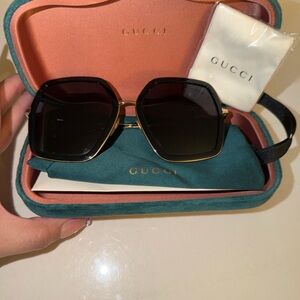 Gucci Black Sunglasses